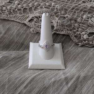 Elegant Silver and Pink Women's Ring